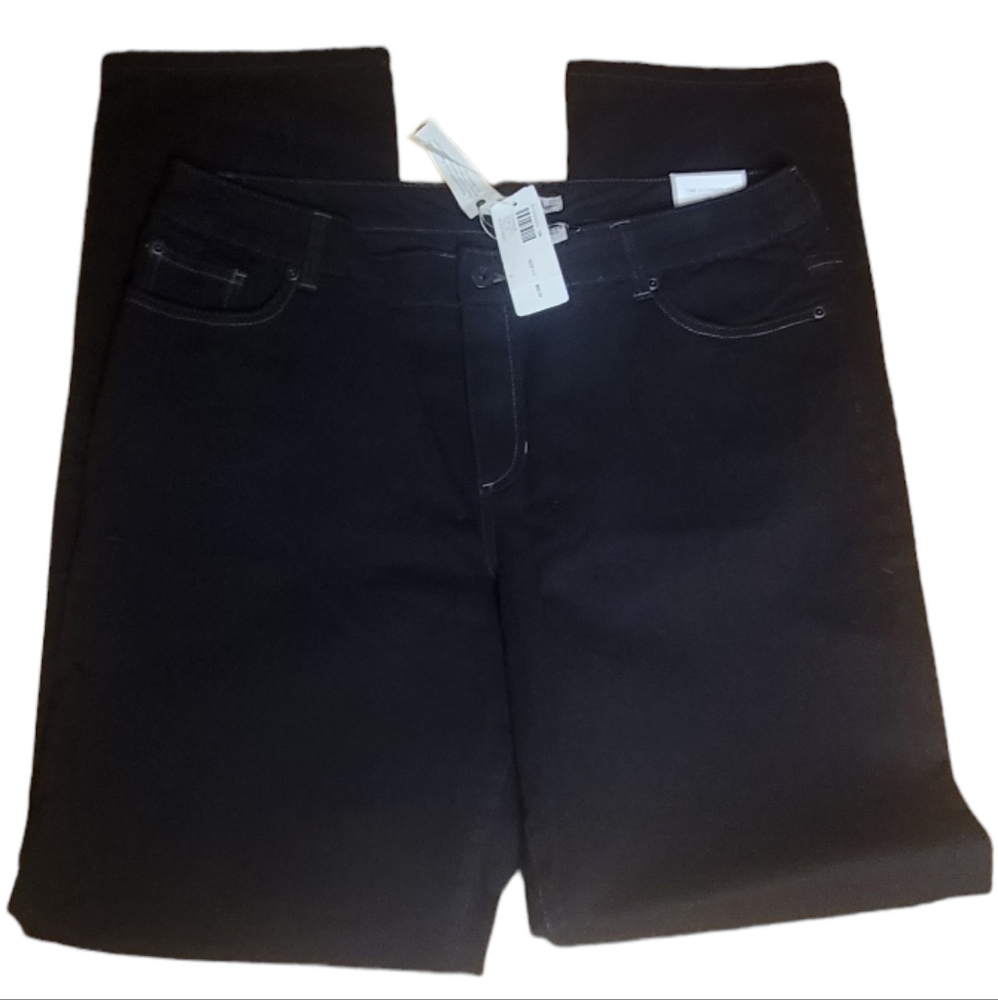 NWT Chico's black platinum denim TALL slim leg. Xl/18